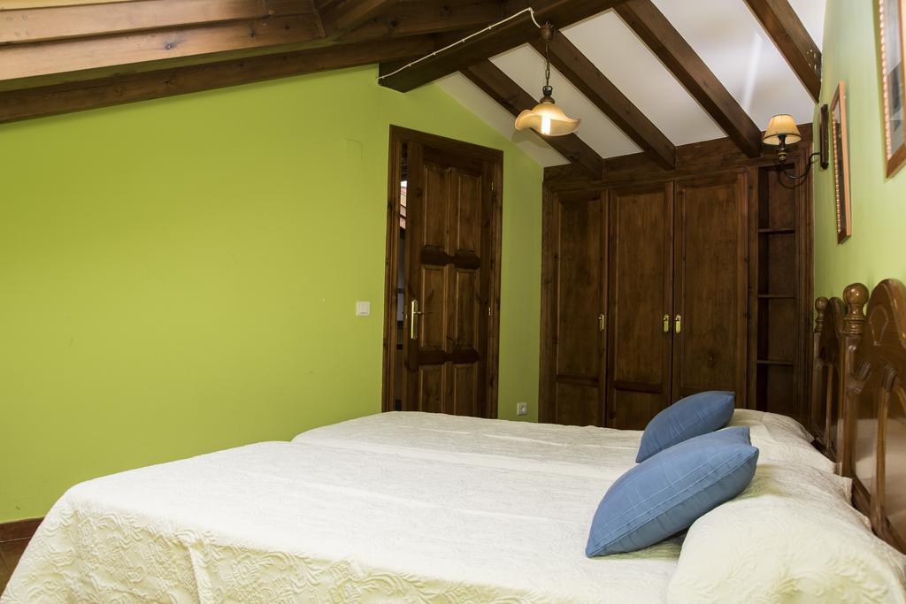 Apartamentos La Regoria Аренас-де-Кабралес Экстерьер фото
