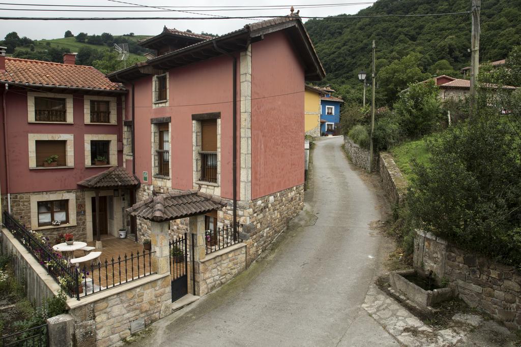 Apartamentos La Regoria Аренас-де-Кабралес Экстерьер фото